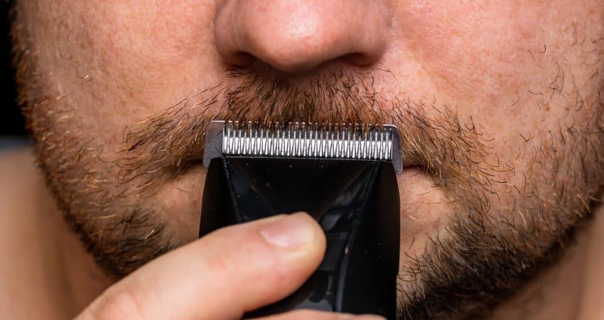 Comment nettoyer et entretenir sa tondeuse à cheveux et barbe ?